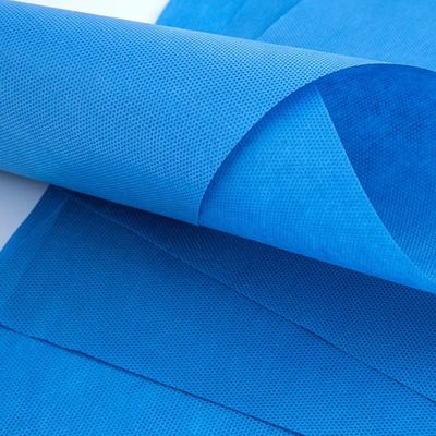 Хорошая цена Высокопрочная медицинская прочная ткань прочной прочности 40 гм, покрытая пленочной пленкой PE Sms нетканая онлайн